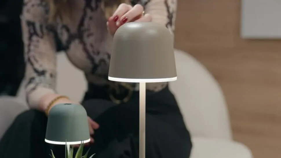 Mannera LED-bordlampe med batteri, sand