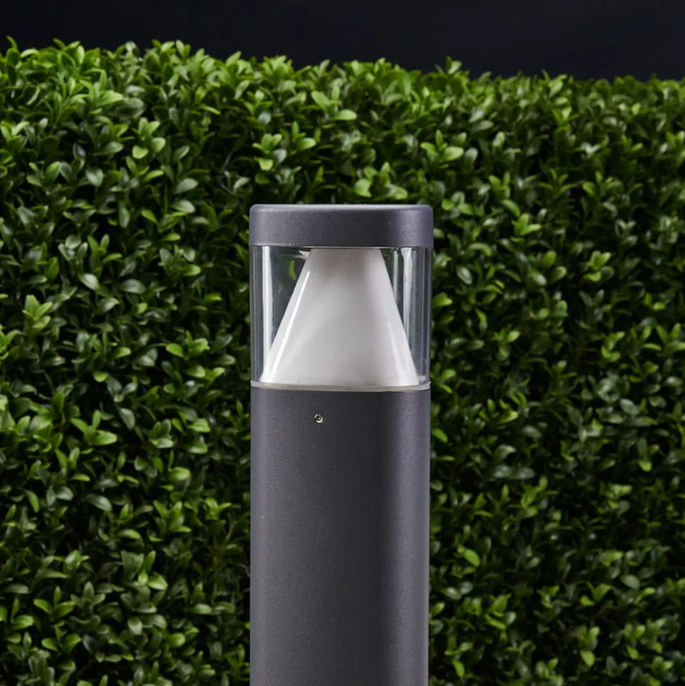 Milou - LED-sokkellampe i aluminium