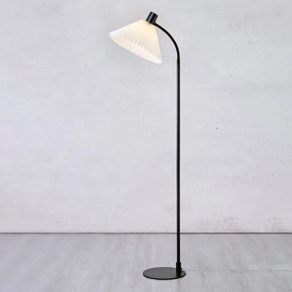 Mira tekstilgulvlampe, sort
