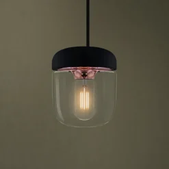 Moderne pendellampe Acorn, sort og kobber