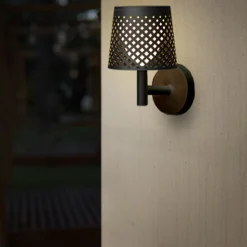 Newgarden Greta LED-solcellelampe, sort