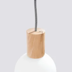 Nimbi væglampe, lyst træ, højde 67 cm, træ/glas
