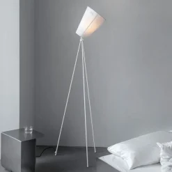 Northern Oslo Wood gulvlampe hvid/hvid