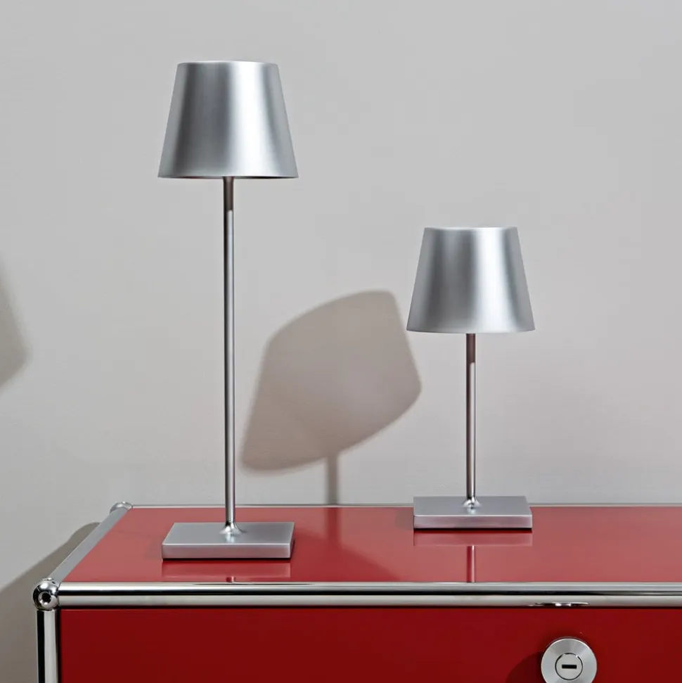 Nuindie mini LED genopladelig bordlampe, Easy Connect, sølv, dæmpbar.