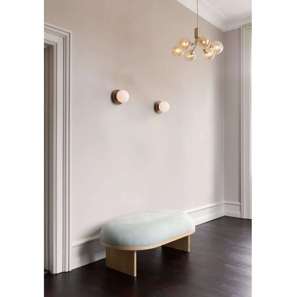 Nuura væglampe Liila 1, IP44, Ø 16,5 cm, bronze/opal