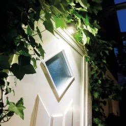 OSRAM udendørs LED-væglampe DOORLED DOWN, hvid, sensor, batteri