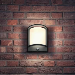 Philips LED udendørs væglampe Samondra UE, sensor