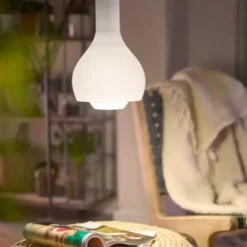 Philips LED-pære E27 7 W 850lm 4.000 K klar 3 stk