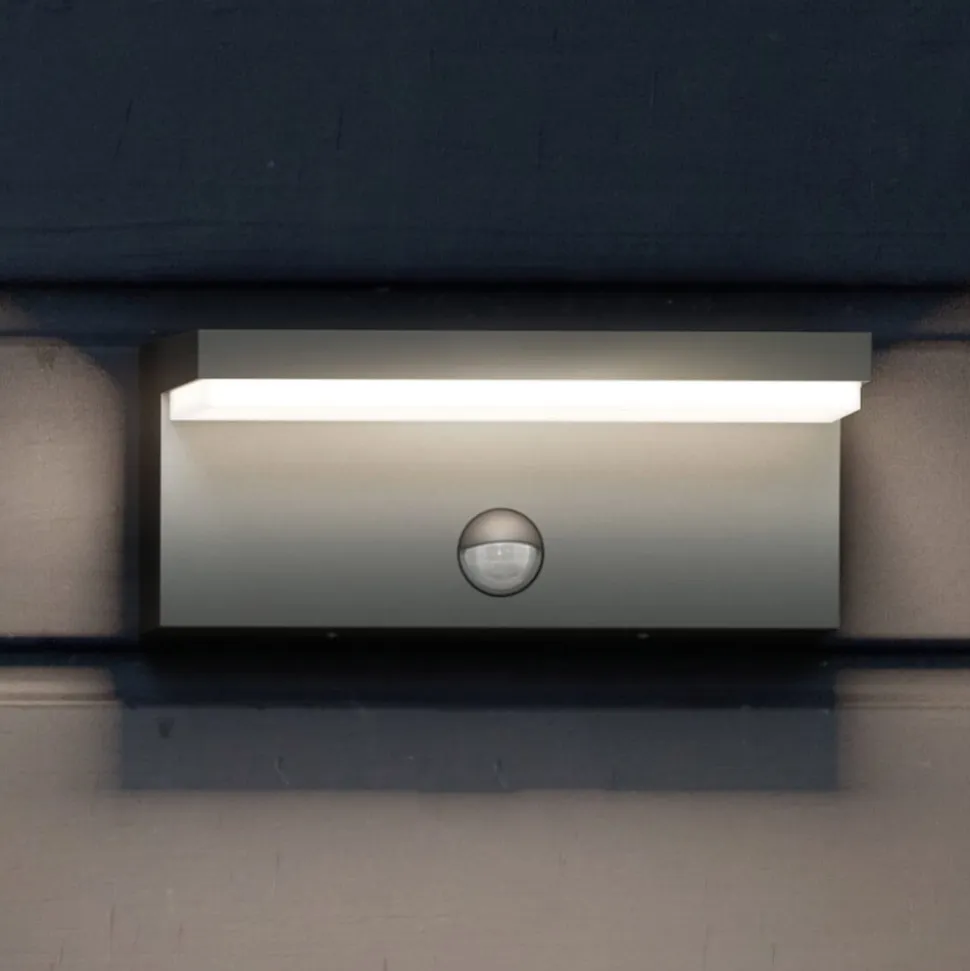 Philips udendørs LED-væglampe Bustan Sensor 2.700 K