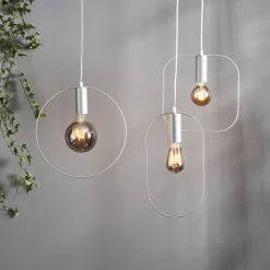 Plain Smoke E27 LED-globepære 1,8 W 2.100K Ø 125mm