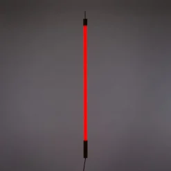 SELETTI LED-lys Linea, rød, trædetaljer, universal