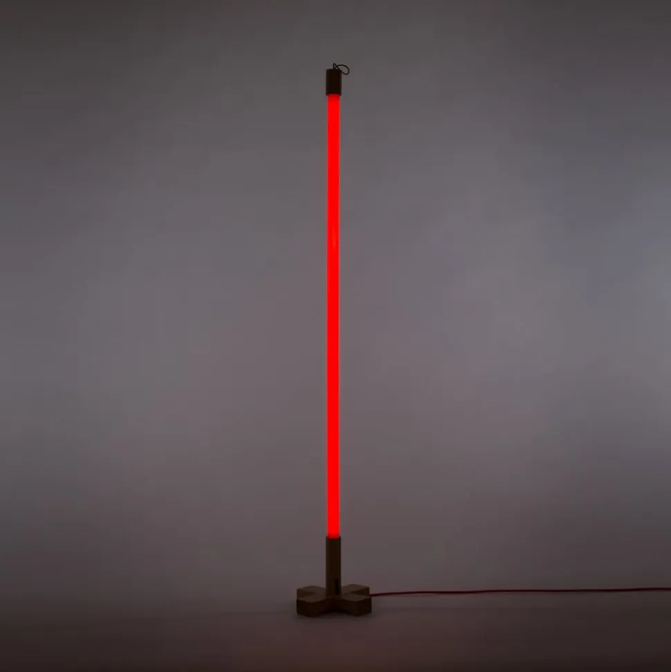 SELETTI LED-lys Linea, rød, trædetaljer, universal