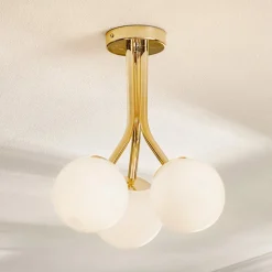 Selva loftlampe med tre glaskugler, guld