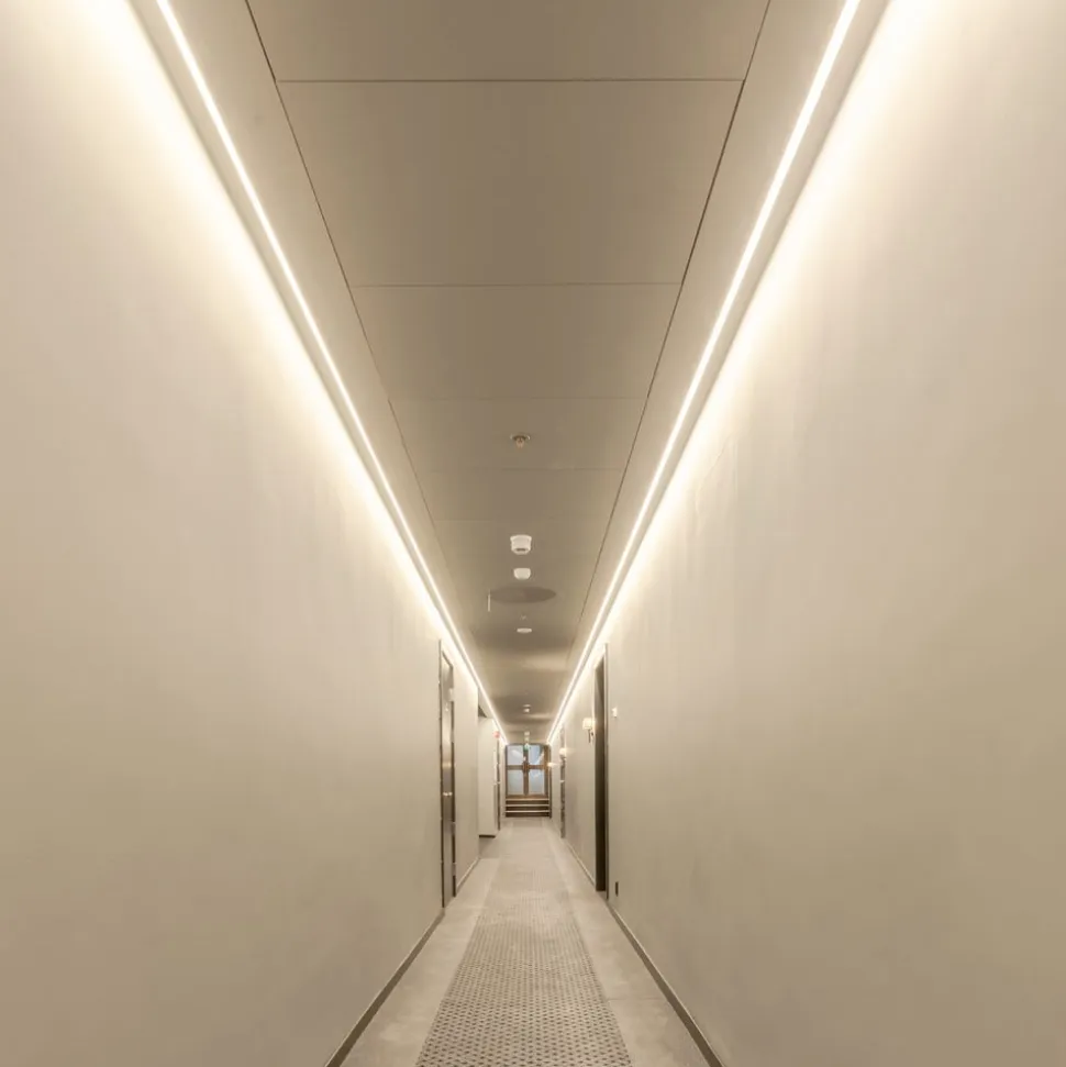 SLC LED-Strip Ultra Long iCC IP20 30m 240W 4.000K