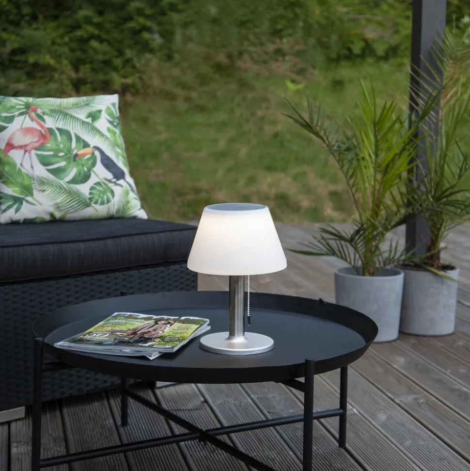 Solia LED-bordlampe med solcelle og trækafbryder