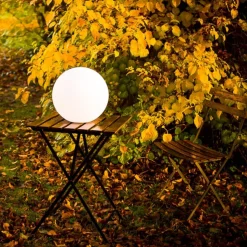 Svævende LED-dekorationslyskugle