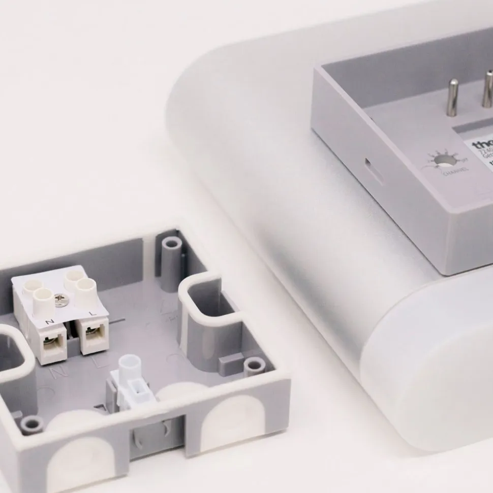 Theben theLeda D SU AL udend. væglampe, PIR-sensor