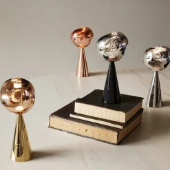 Tom Dixon LED-bordlampe Melt, guldfarvet, højde 29 cm