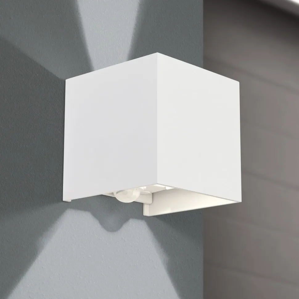 Udendørs væglampe Cube-S, hvid, metal, bevægelsessensor
