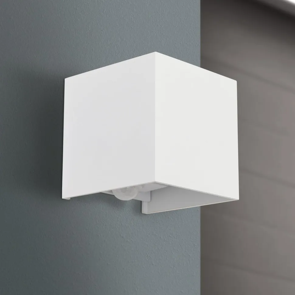 Udendørs væglampe Cube-S, hvid, metal, bevægelsessensor