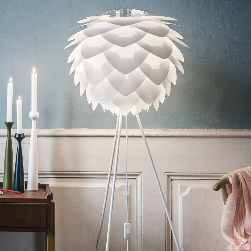 UMAGE Silvia medium gulvlampe, tre ben, hvid