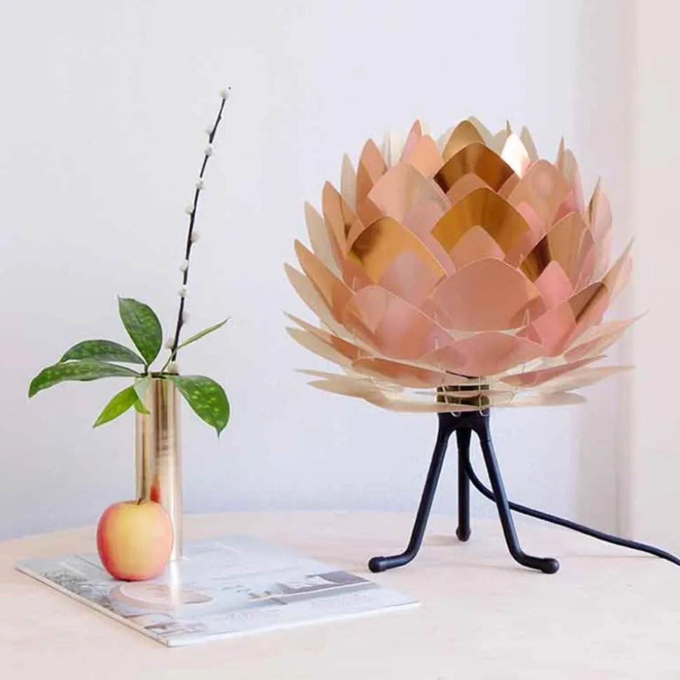 UMAGE Silvia Mini bordlampe kobber, sort trefod