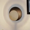 Væglampe Circle i sort med trædekorplade