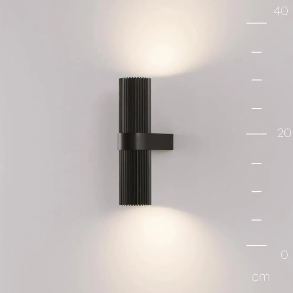 Væglampe DYNAMICS, sort, højde 23 cm, metal, op/ned