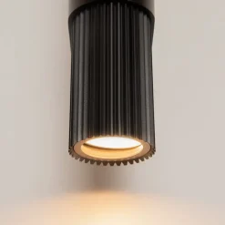 Væglampe DYNAMICS, sort, højde 23 cm, metal, op/ned