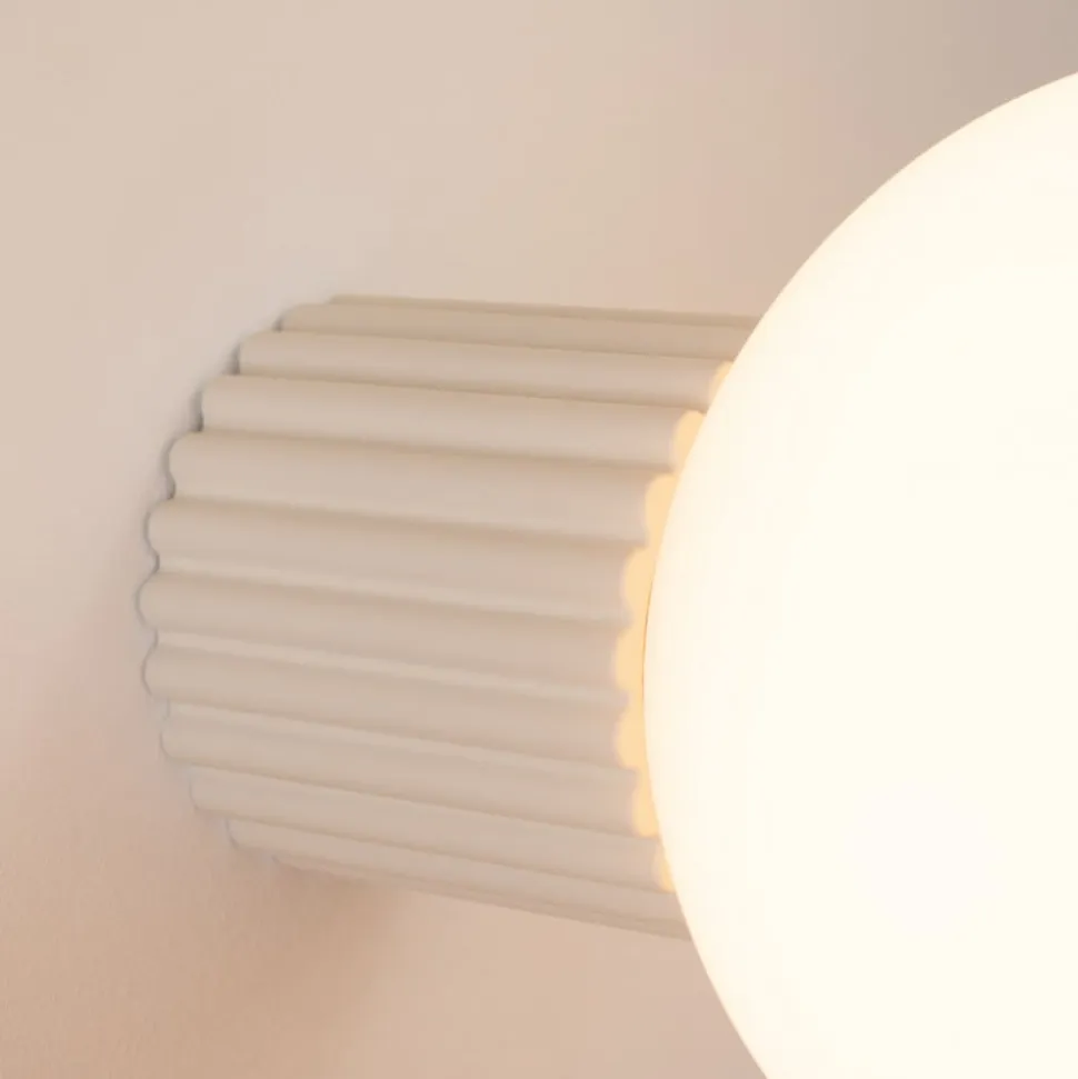 Væglampe ORBI, beige, glas/metal, Ø 12 cm, IP44, G9