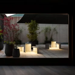 Vibia Empty 4136 udendørslampe i beton, 55 cm
