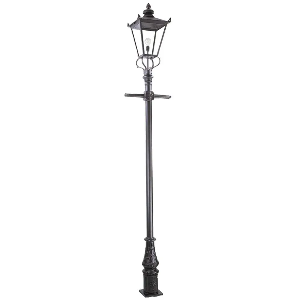 Wilmslow gadelampe, sort, 1 lyskilde, højde 82,5cm